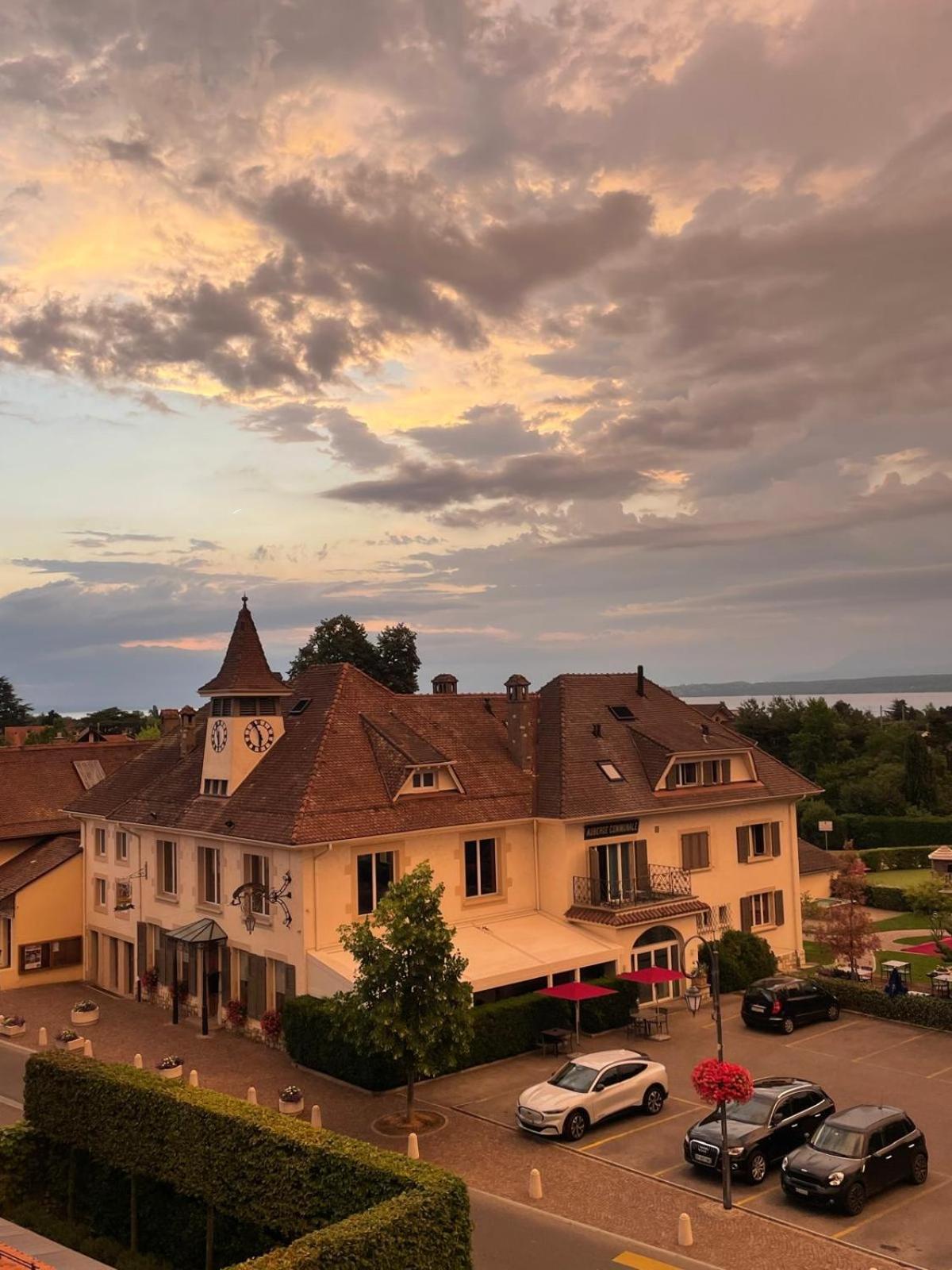 Auberge De Founex Luaran gambar